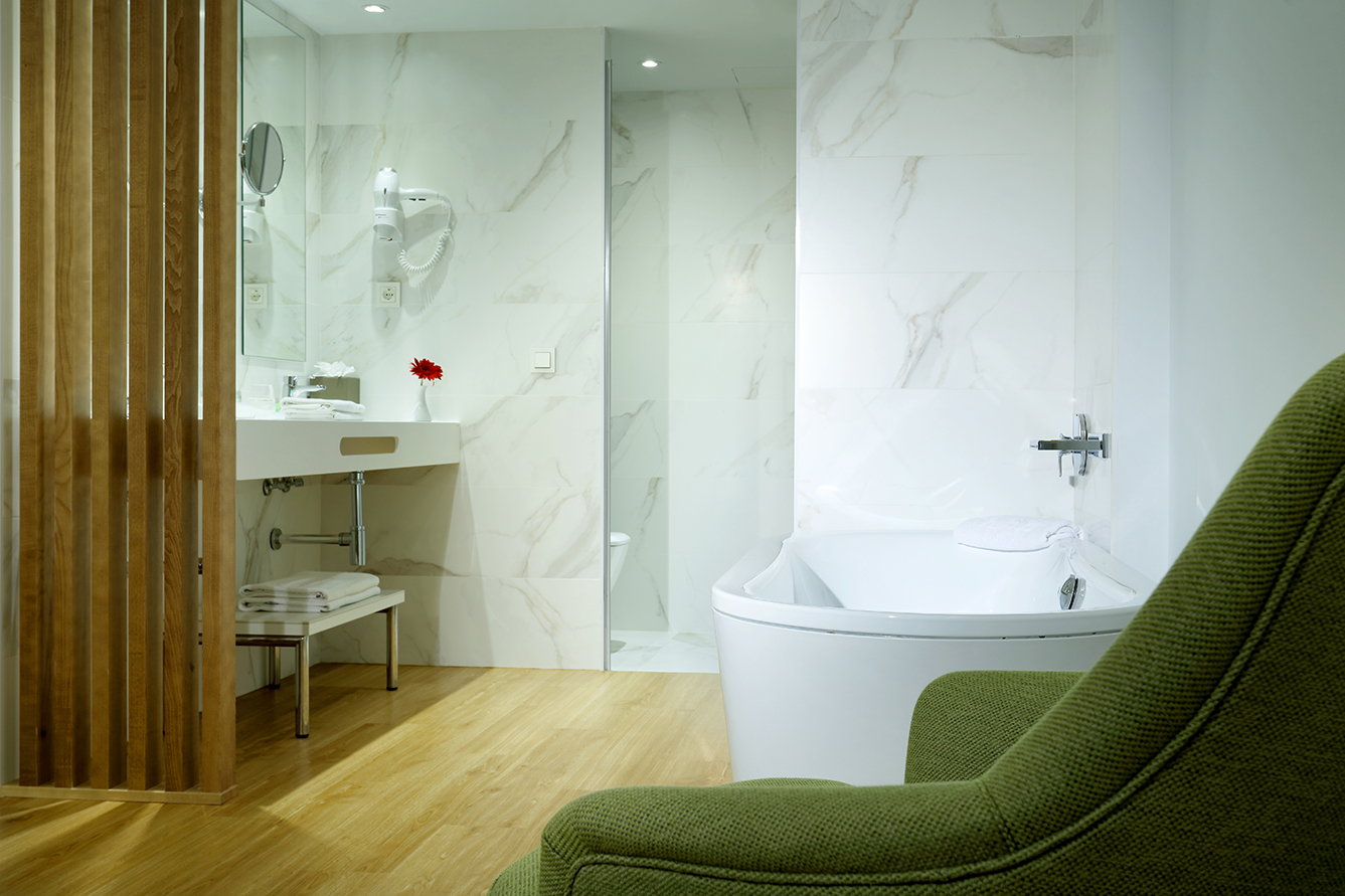 085_alta_CaleiaTalayotSpaHotel Suite Junior.jpg